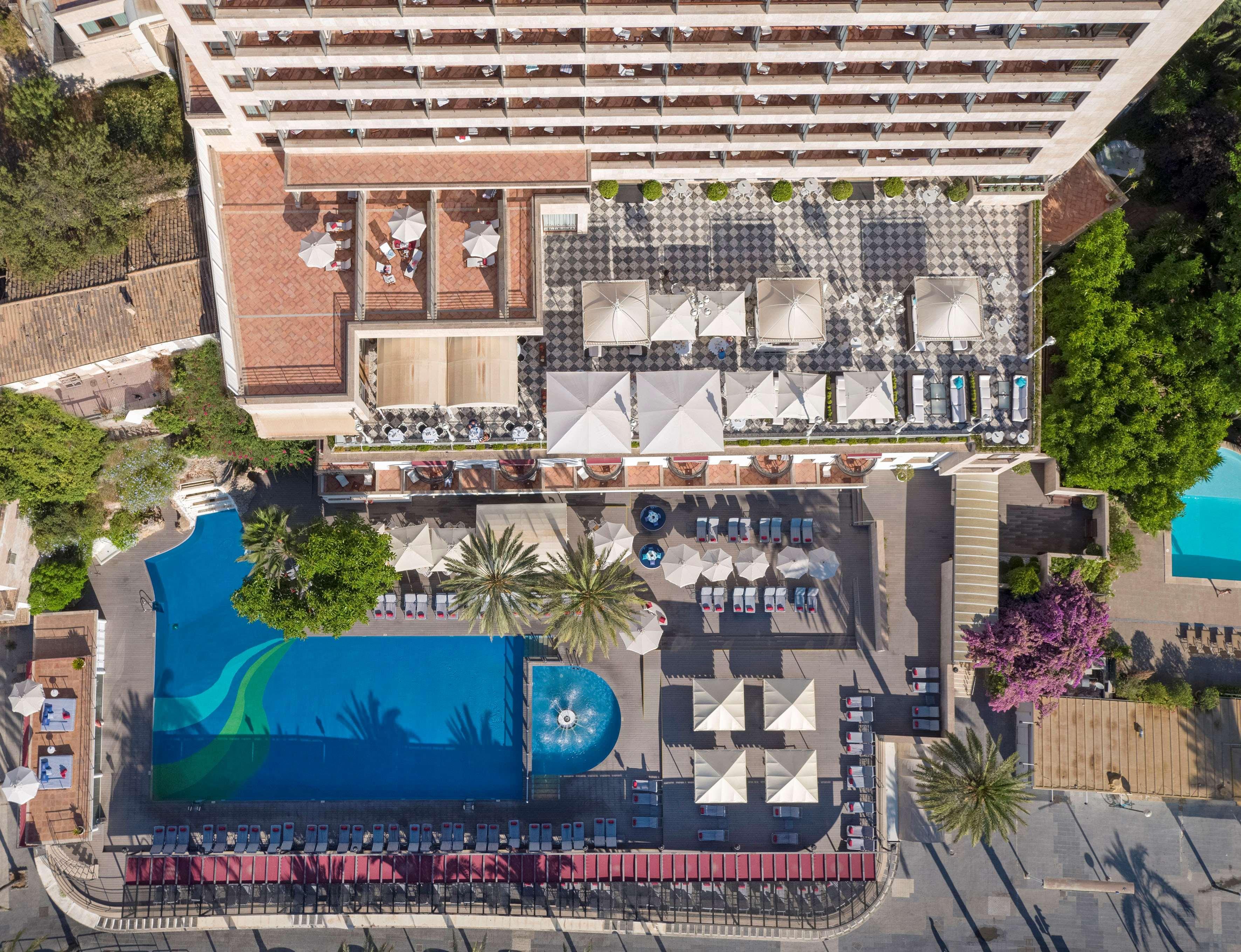 Hotel Victoria Gran Meliá Palma di Maiorca Esterno foto Aerial view of the hotel