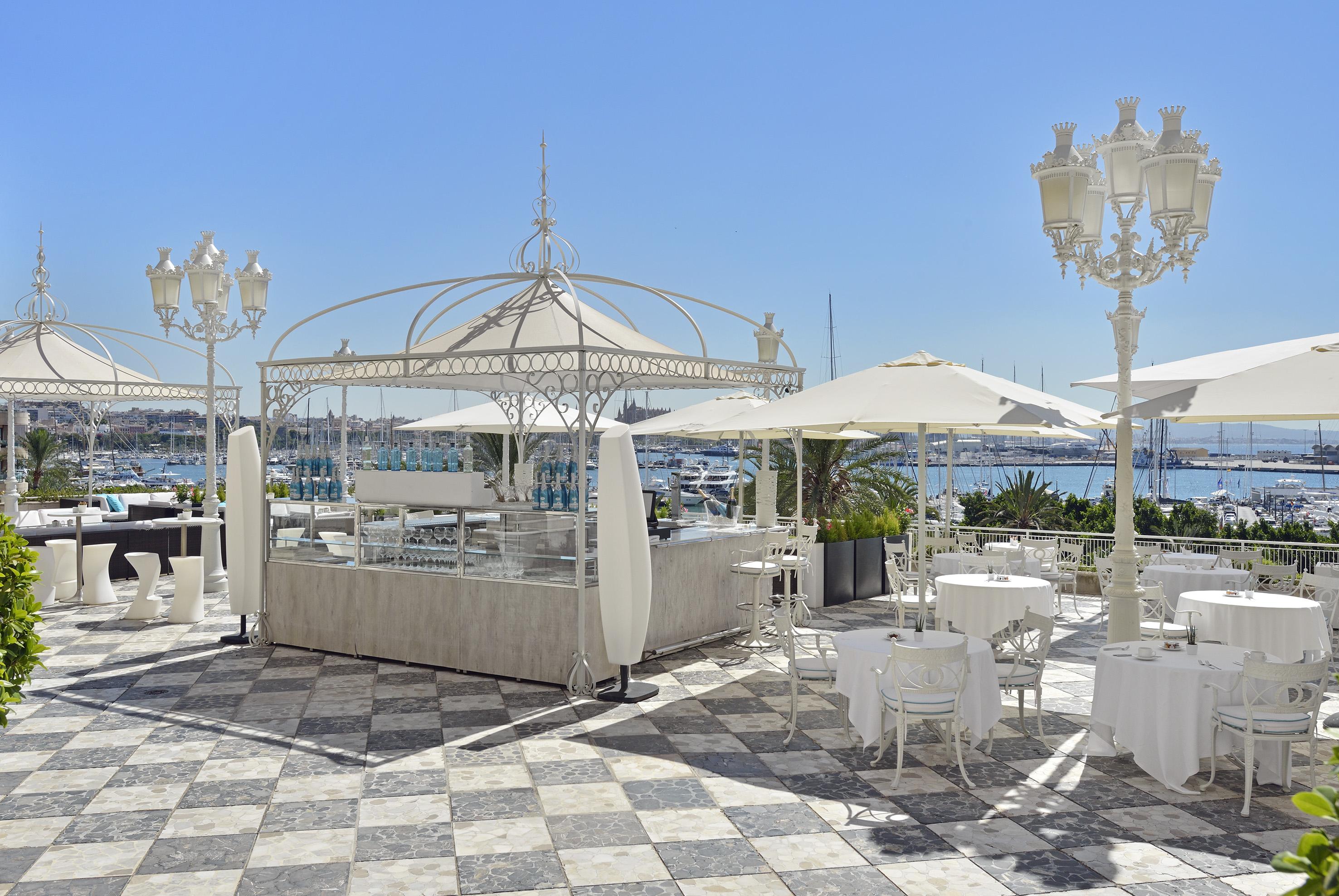 Hotel Victoria Gran Meliá Palma di Maiorca Esterno foto The terrace of the hotel